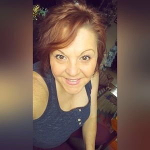 Meet your Posher, Naomi